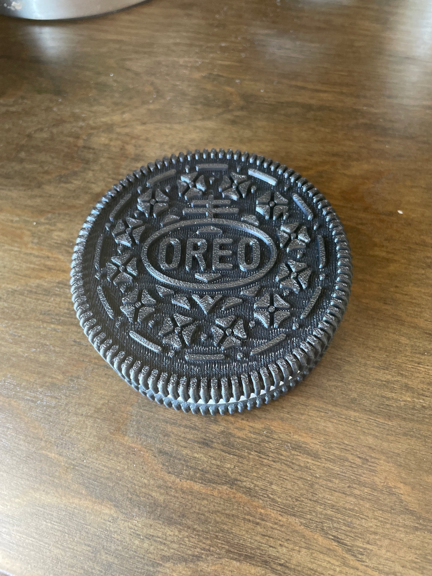 Oreo herb grinder