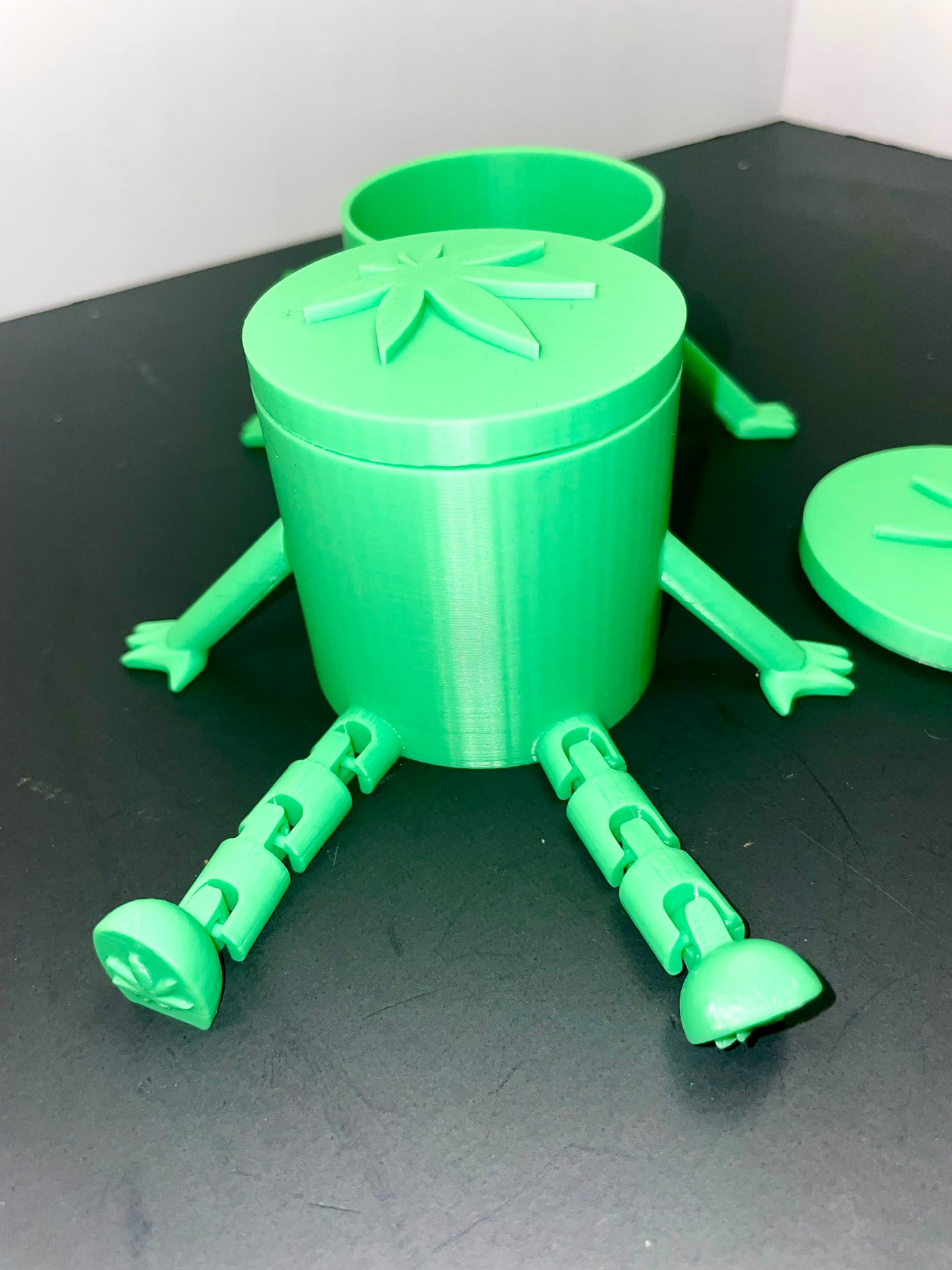 Buddy jar container